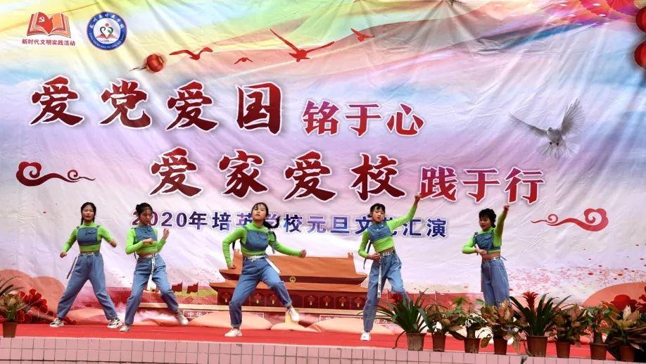消逝的光芒1前期该干嘛游戏画面