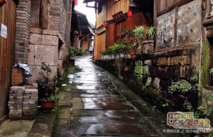 法媒：巴黎有意今夏引进莱奥，球员愿听取他们的计划